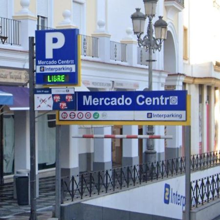 Sherryflat Teatro Jerez de la Frontera Buitenkant foto